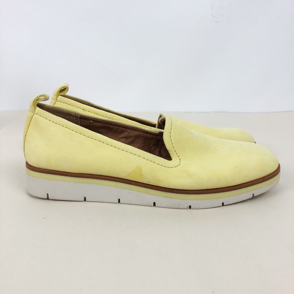 Caslon Womens Hadley Loafer Size 6 Yellow Suede Round Toe Casual Slip-On Shoes